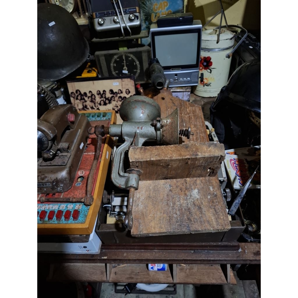Mesin giling kopi  325rb display vintage jadul kuno lawas antik