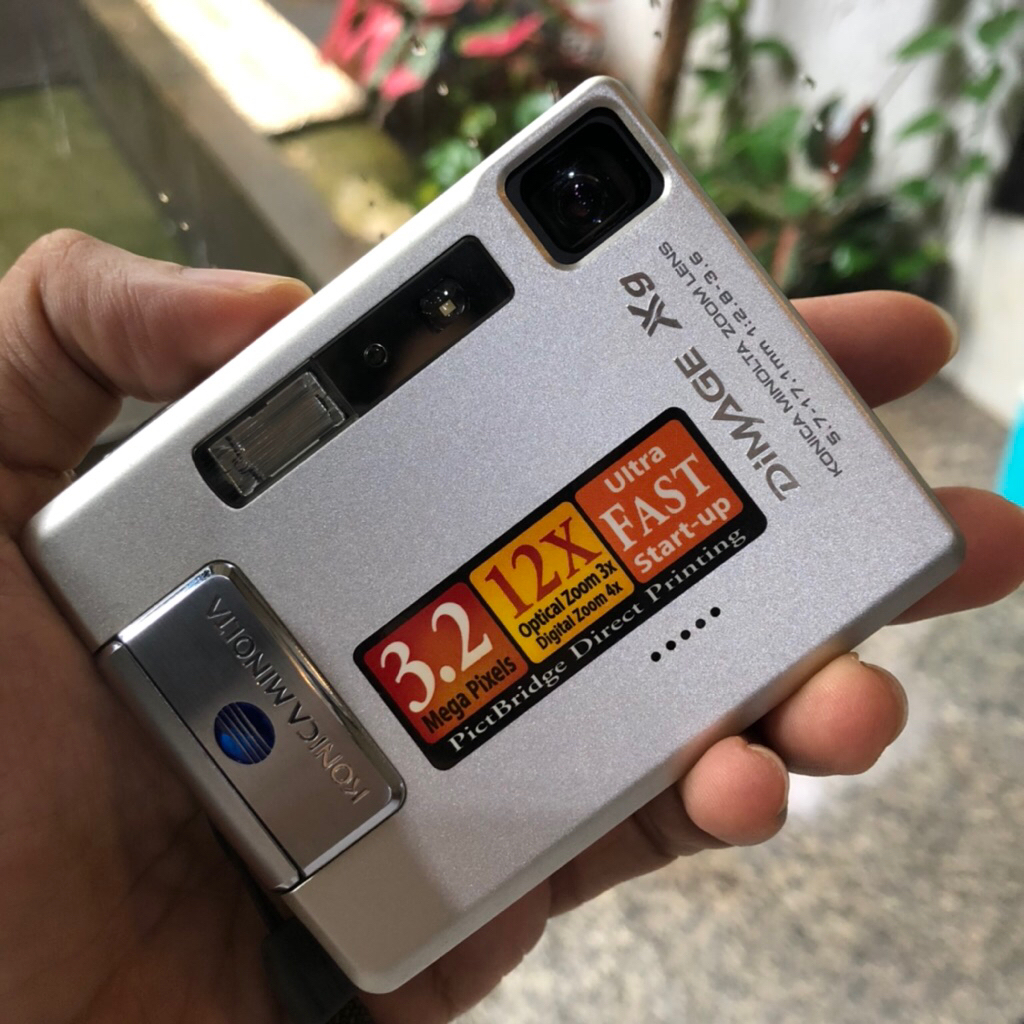 digicam konica minolta Dimage Xg (rare item)