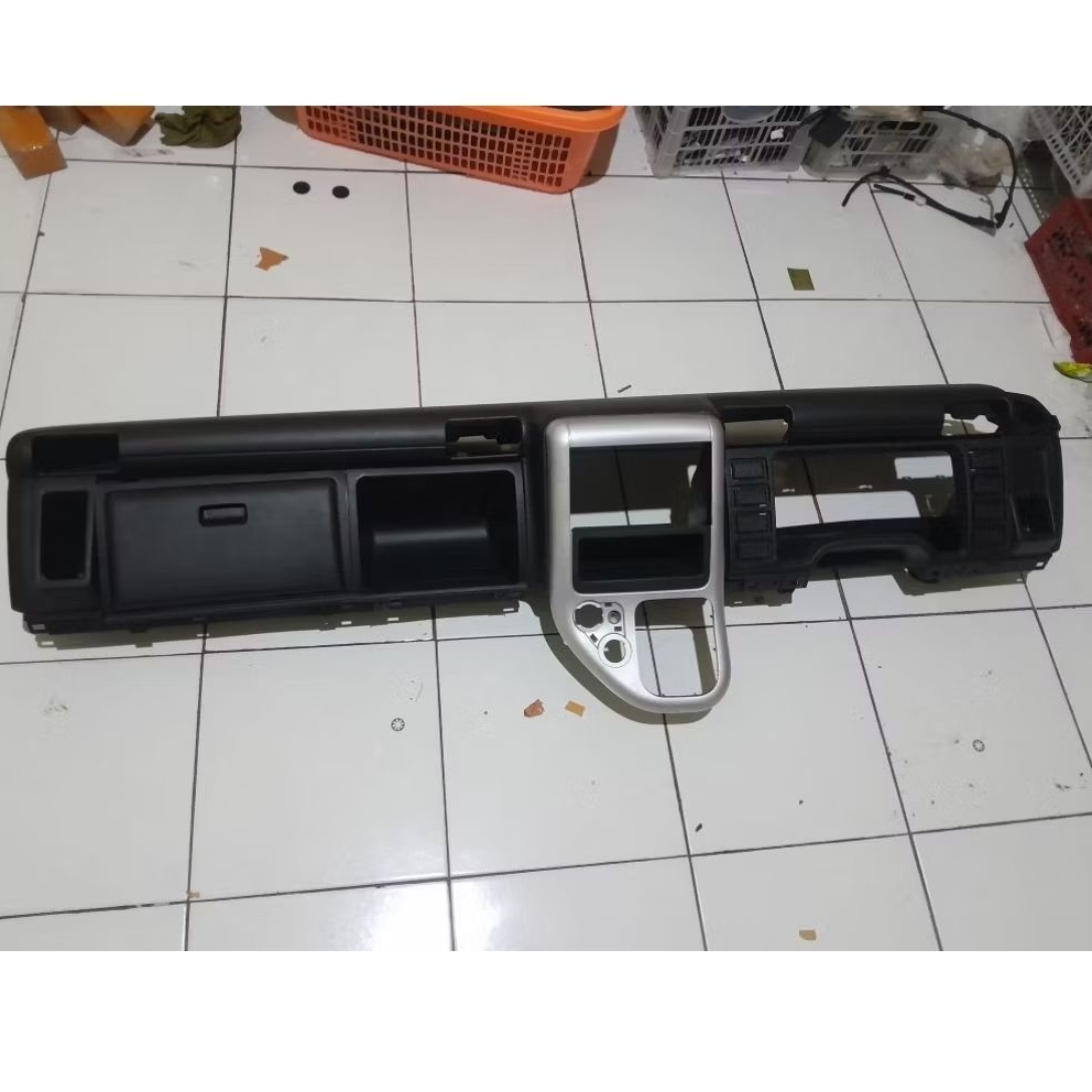 DASBOR MITSUBISHI  CANTER HITAM ORIGINAL