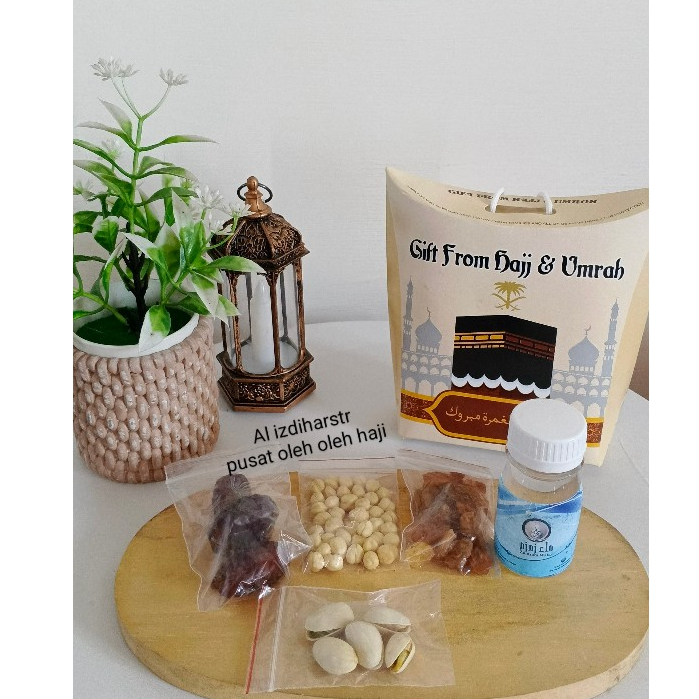 

Paket Pisthachio 25 pcs Oleh OLeh Haji dan Umroh