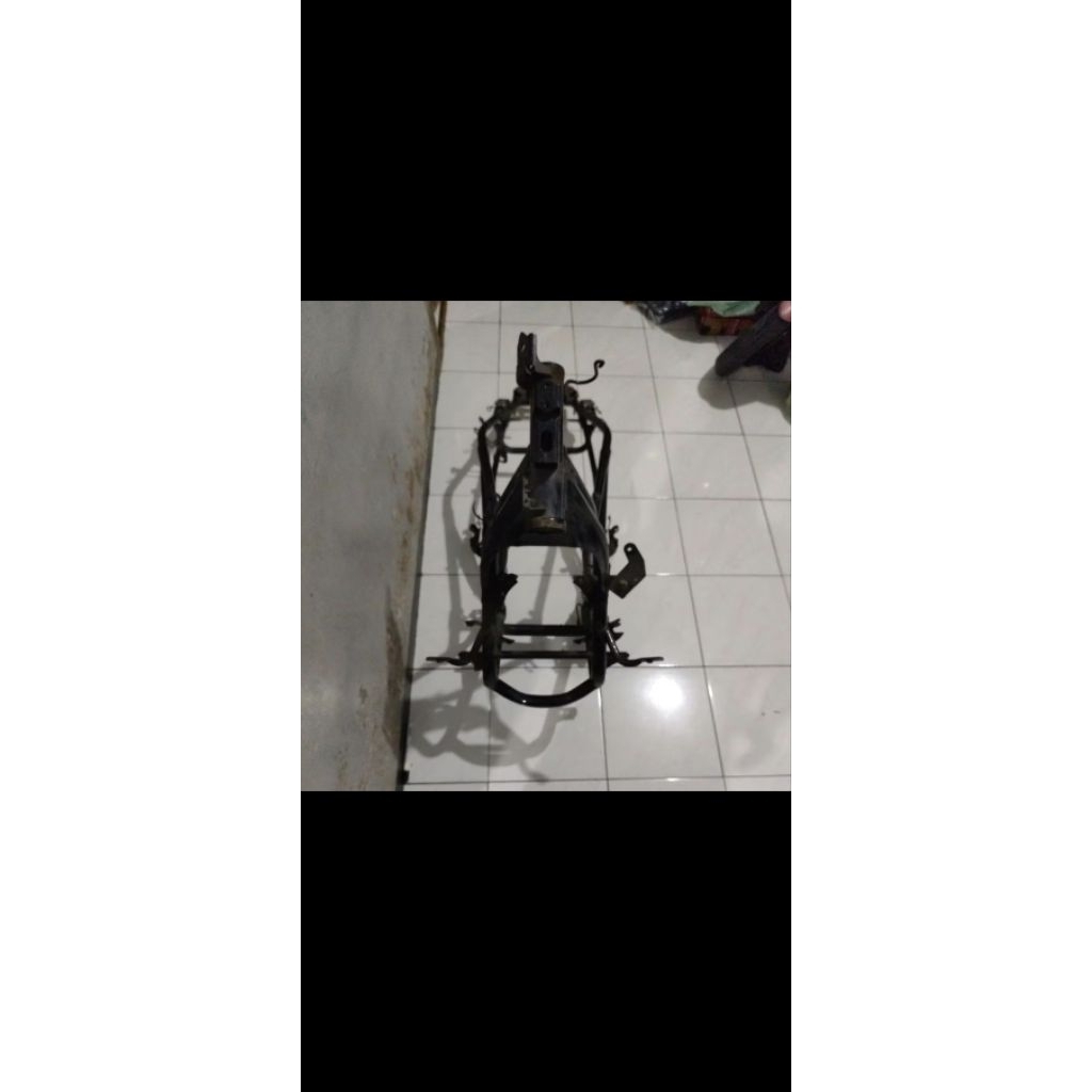 frame/rangka honda pcx 150 old.barang second original lepasan motor no keropos masih senter utuh no 