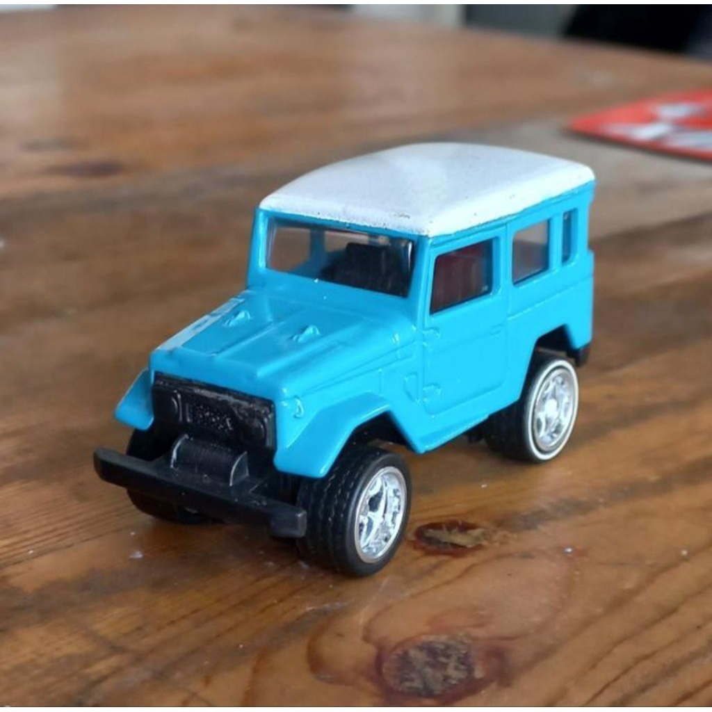 majorette 4x4 4×4 toyota land cruiser fj40 loose diecast custom ban karet (t)