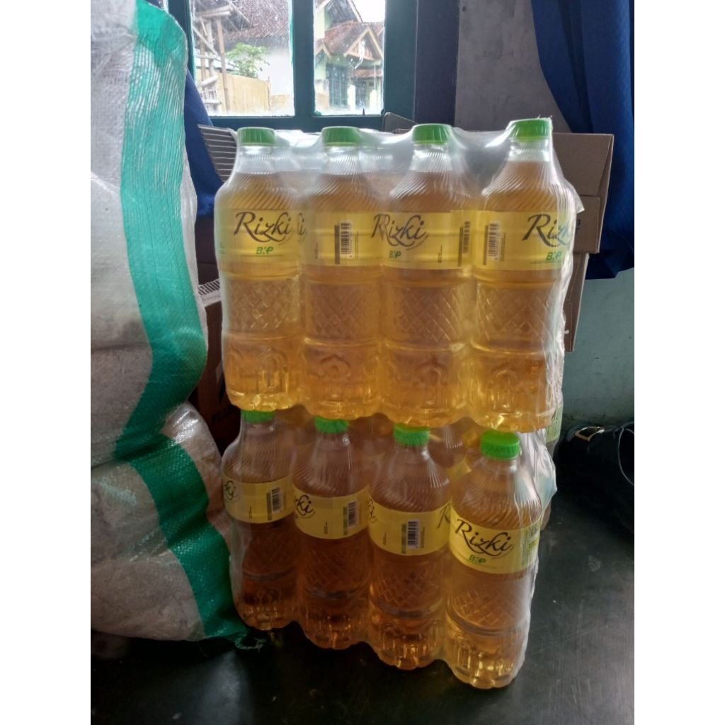 

Minyak Rizki 800ML