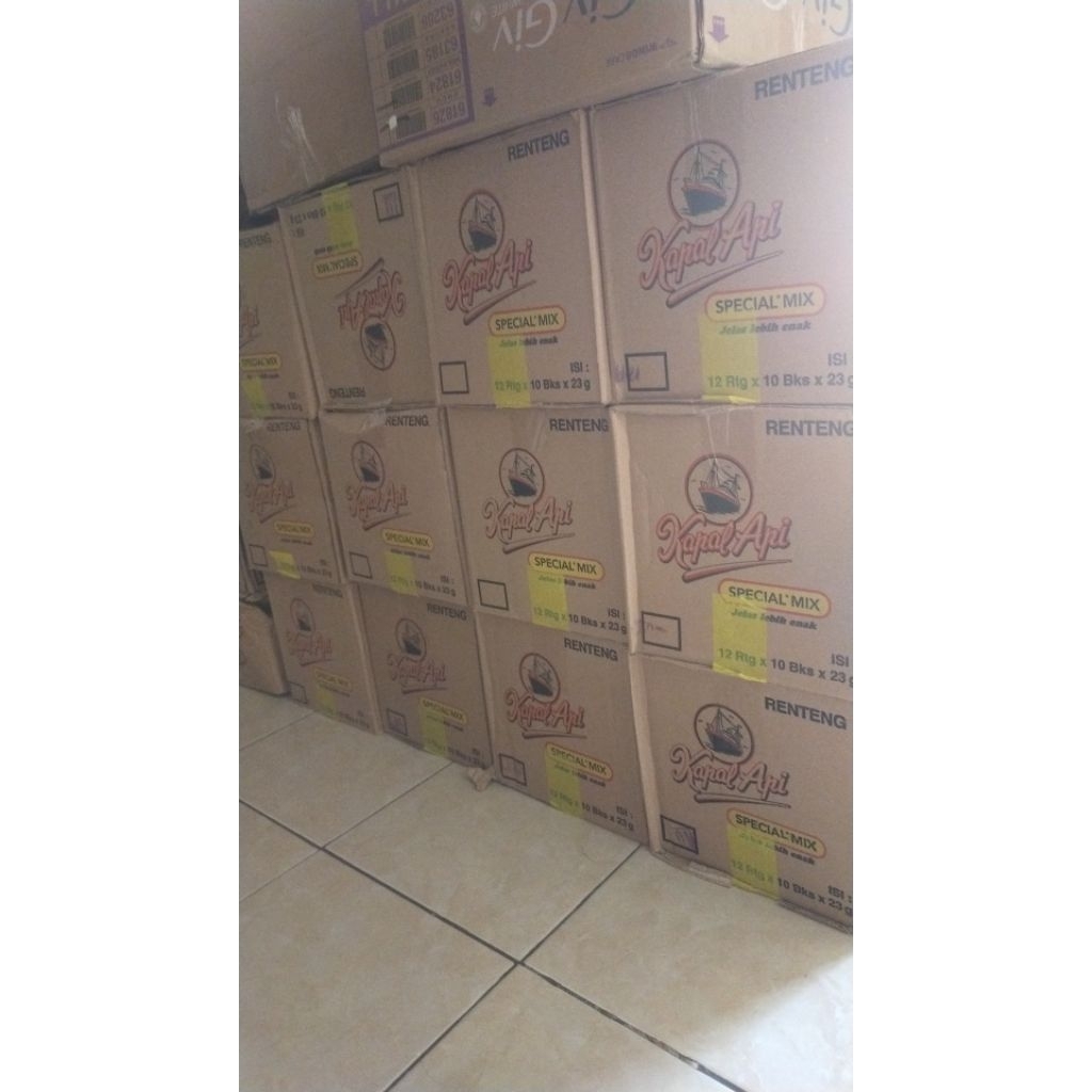 

kopi kapal api spesial mix 1 dus 12 renceng