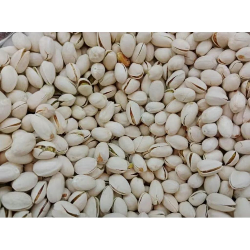 

Kacang pistachio 1kg/Kacang Kulit Roasted pistachio futso original