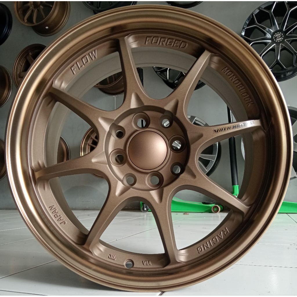 Velg mobil Baru model CE-28 Ring 16