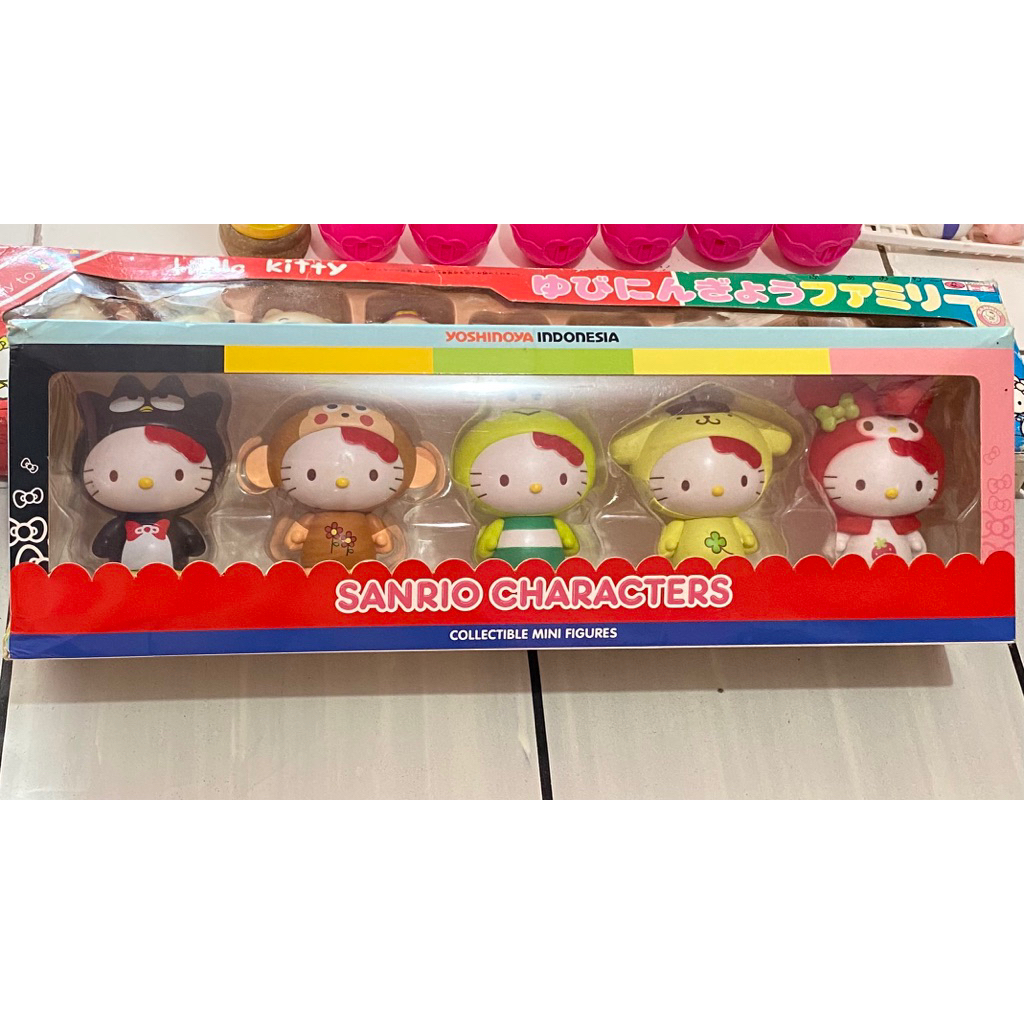 Sanrio Collectible Figure Set Yoshinoya Indonesia