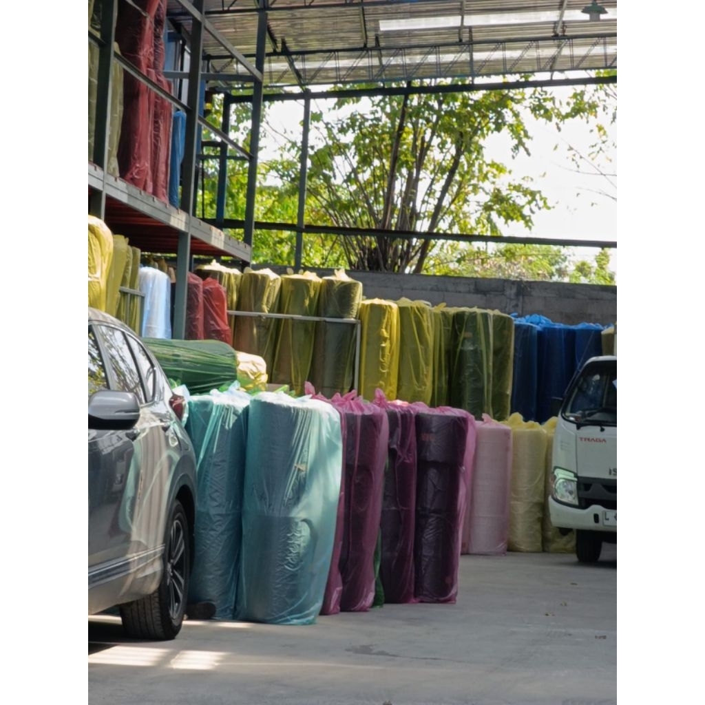 

Bubble Wrap Premium Langsung dari Pabrik 125 x 50 Cm Melayani Partai Bisa kirim seluruh Indonesia
