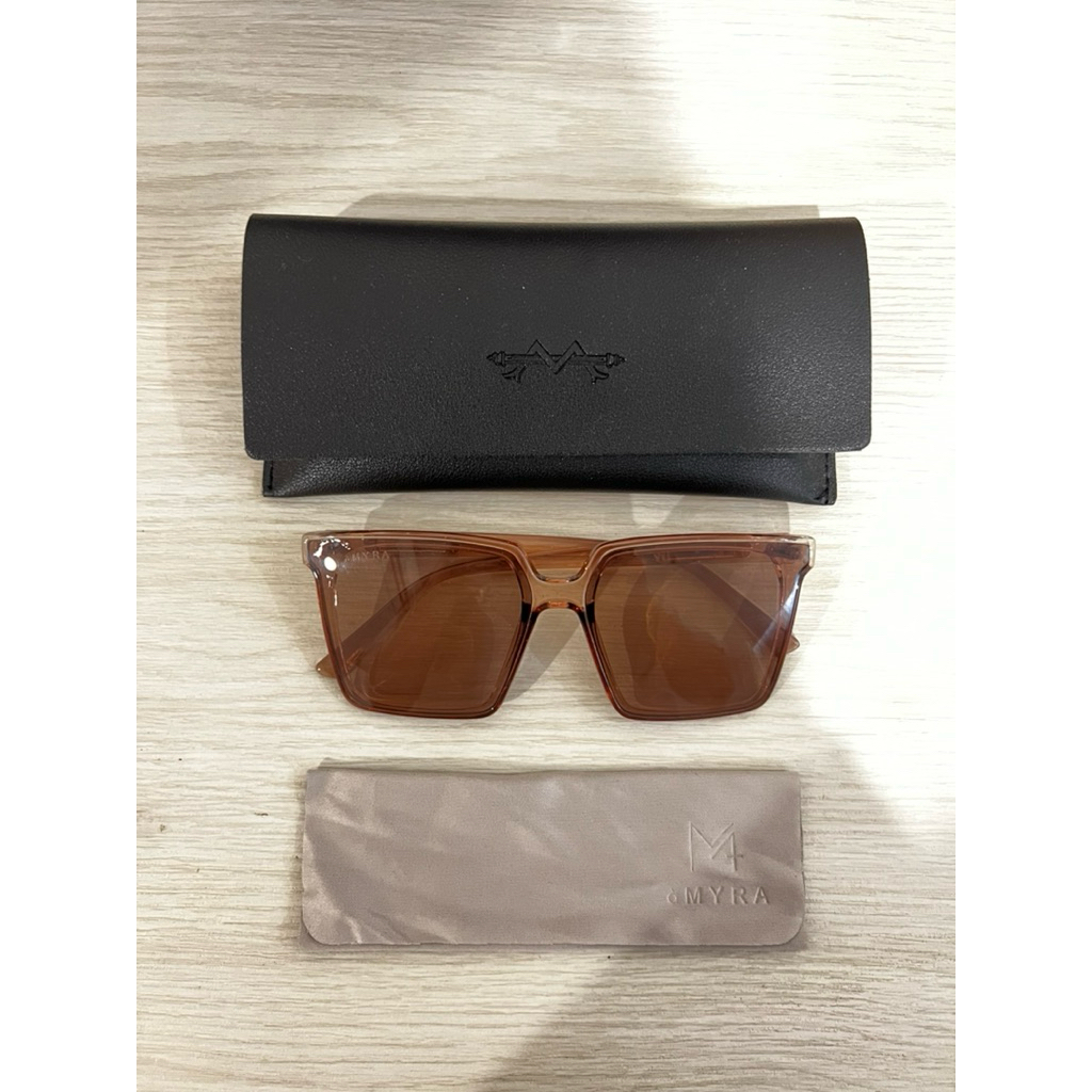 MYRA Lovie sunglasses dark brown - Kacamata hitam coklat gelap