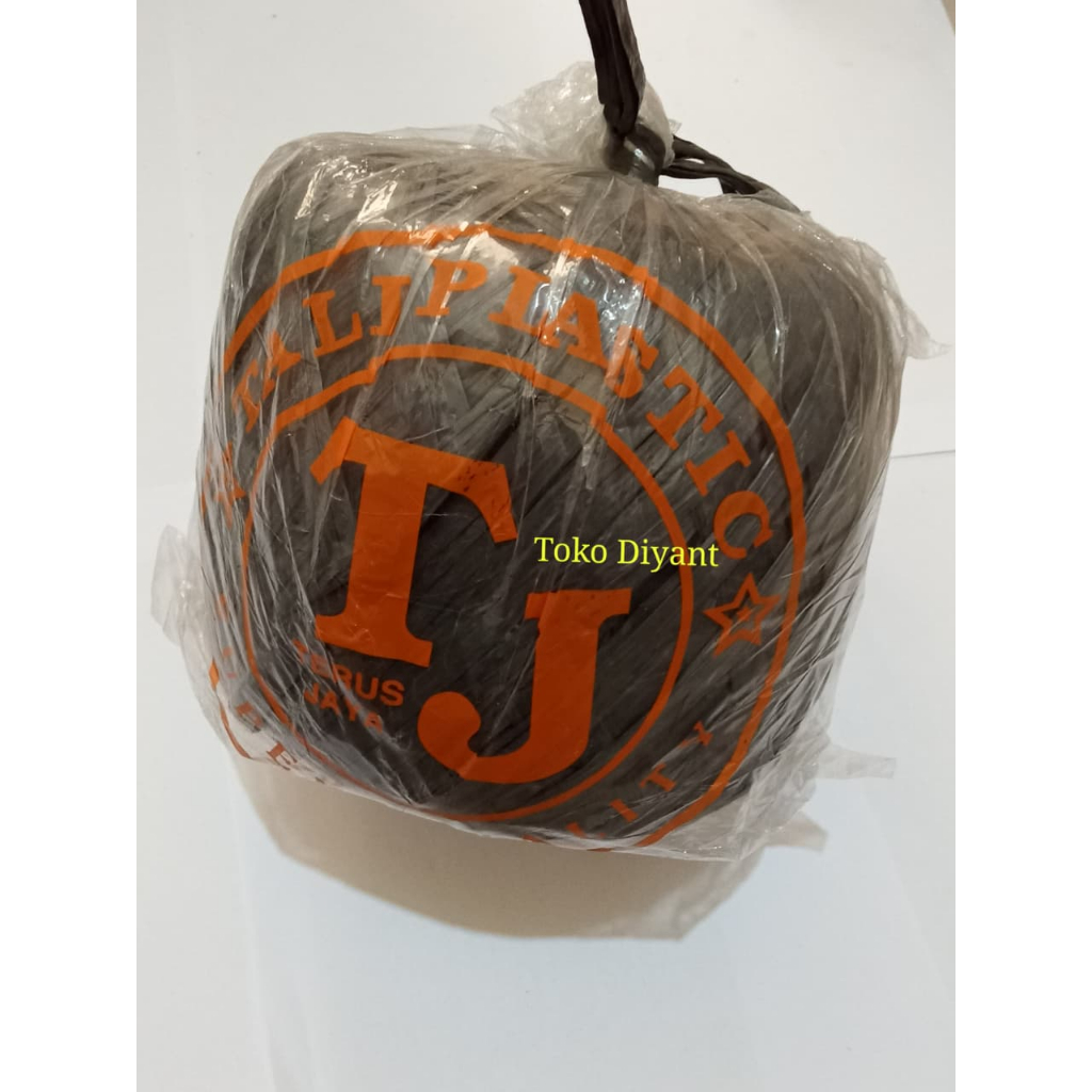 

Tali rafia Plastik Hitam TJ / Rafia Plastik TJ Hitam 1kg