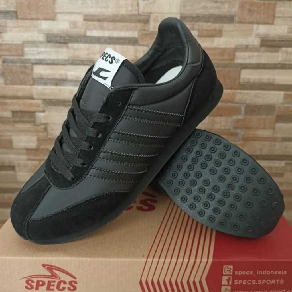 Sepatu Sekolah SPECS 104 All Black