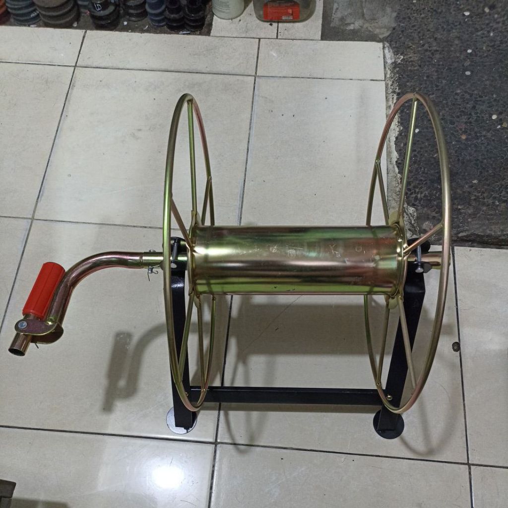 Gulungan Selang Hose Reel 100 M