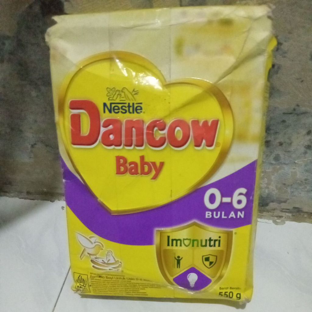

Rijek Dus Nestle dancow baby 0-6 Bulan 550 Gr