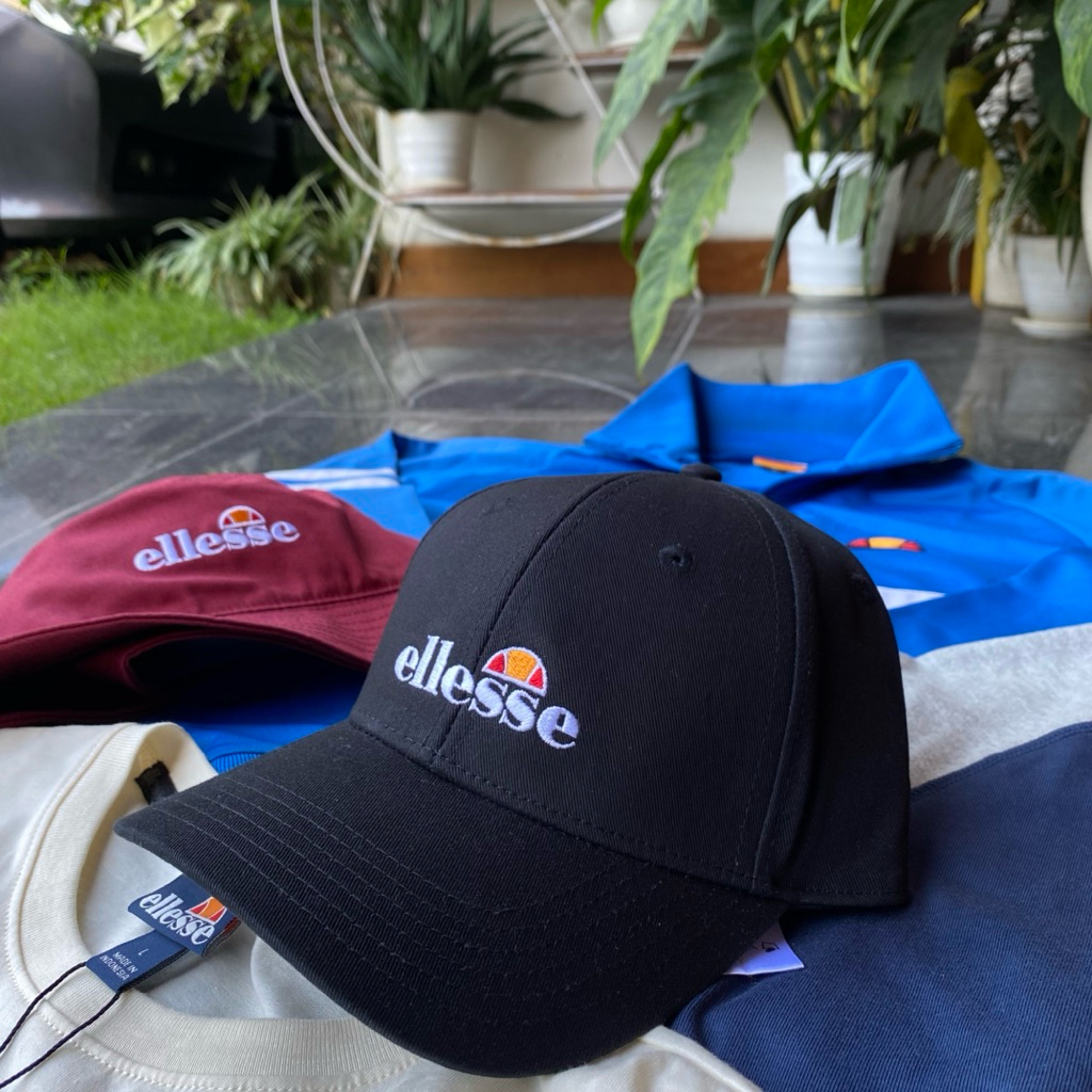 Topi ellesse hitam original 100%