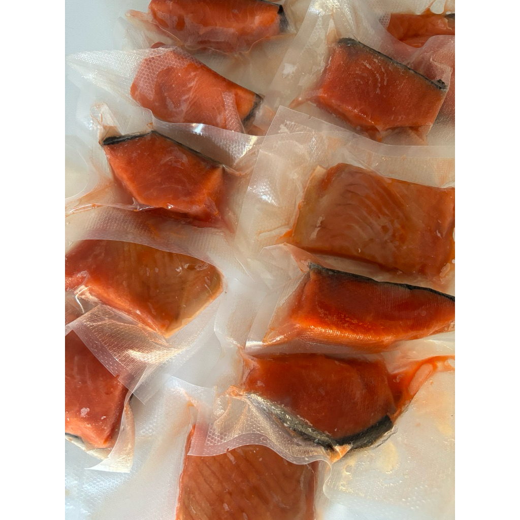 

Ikan salmon filet 100gr