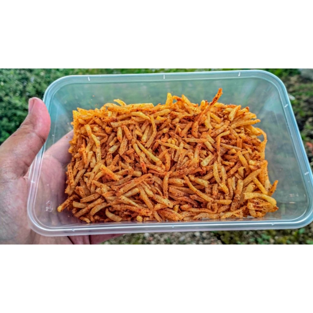 

Sistik pisang / keripik pisang asin pedas