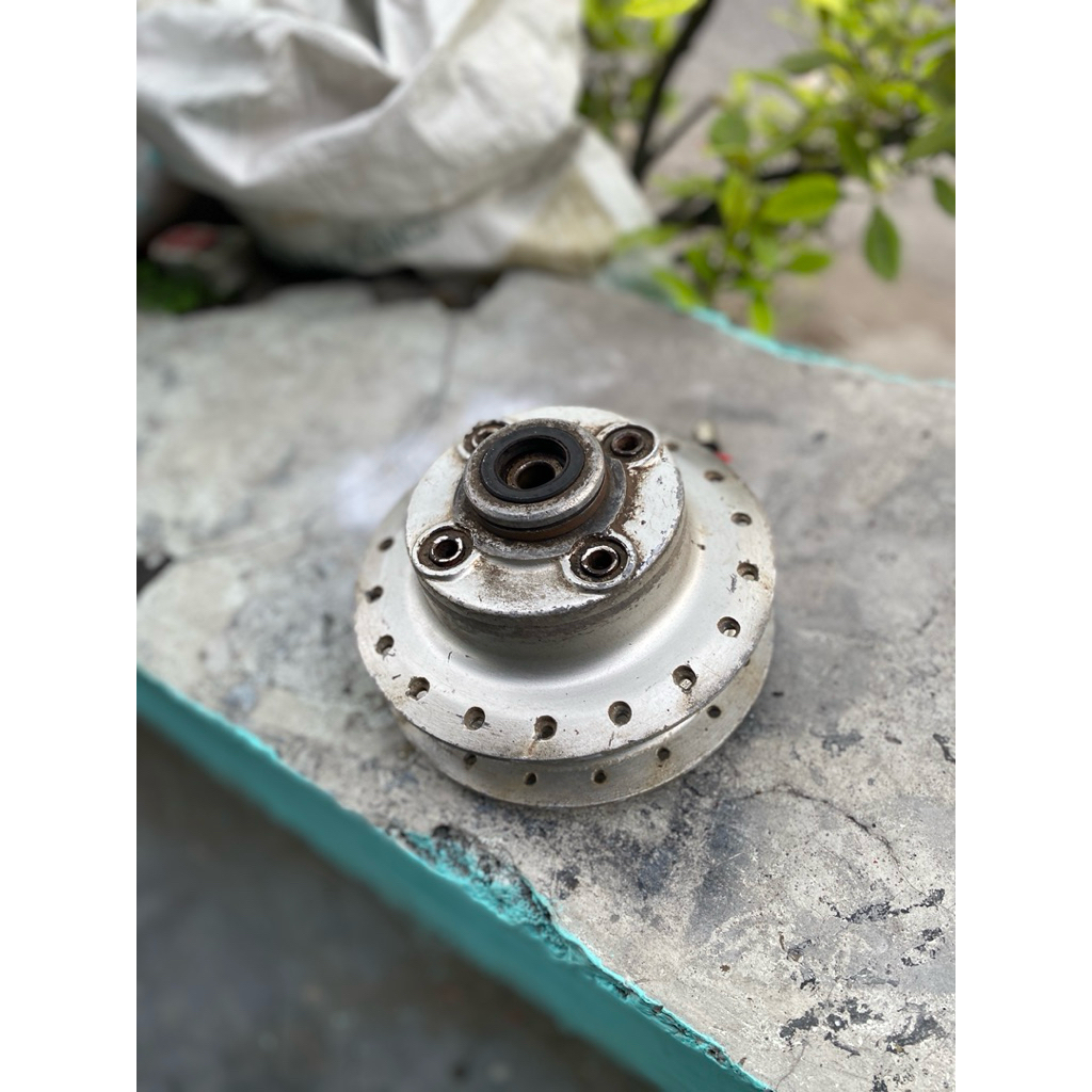 tromol belakang honda megapro