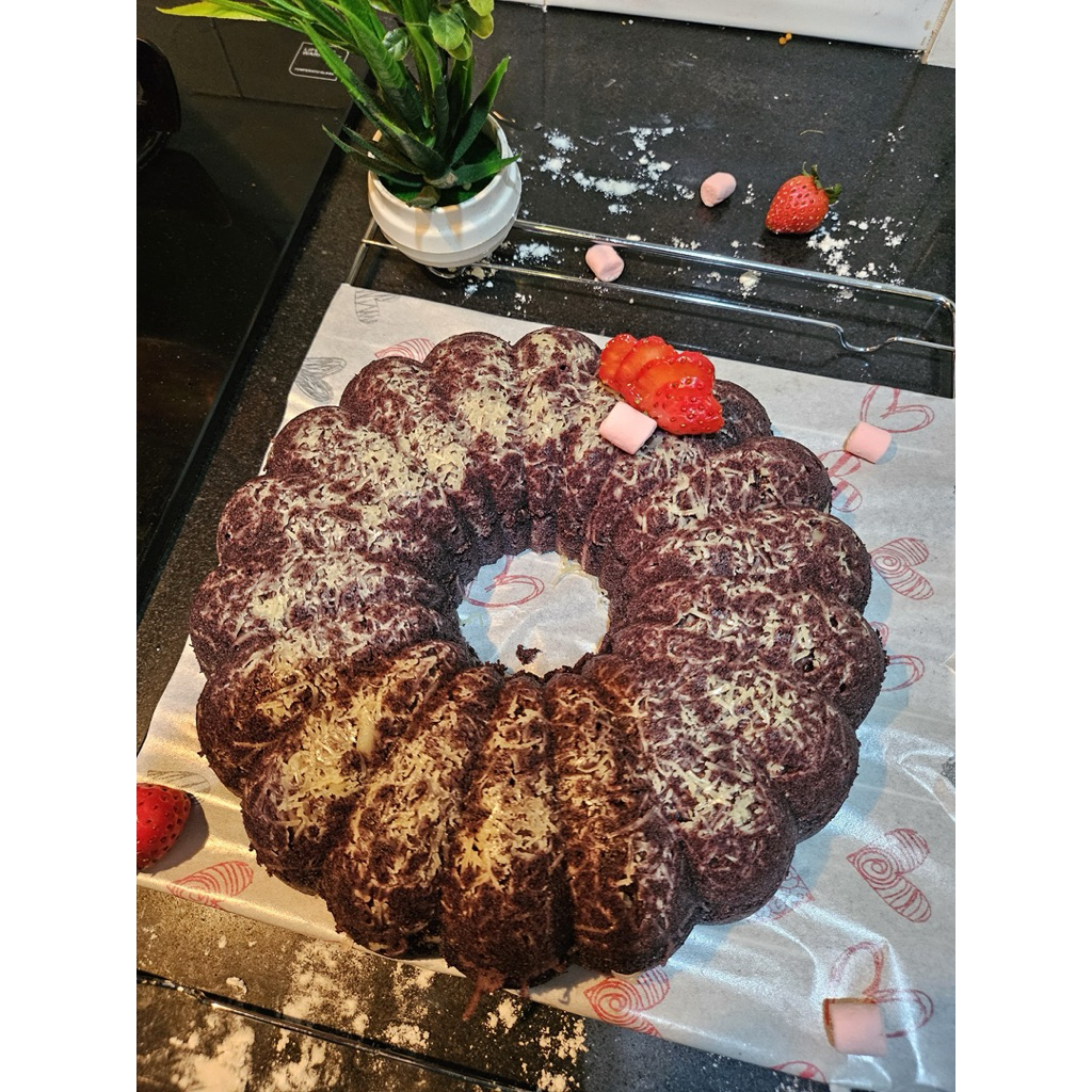 

bolu ketan hitam keju lumer uk 20