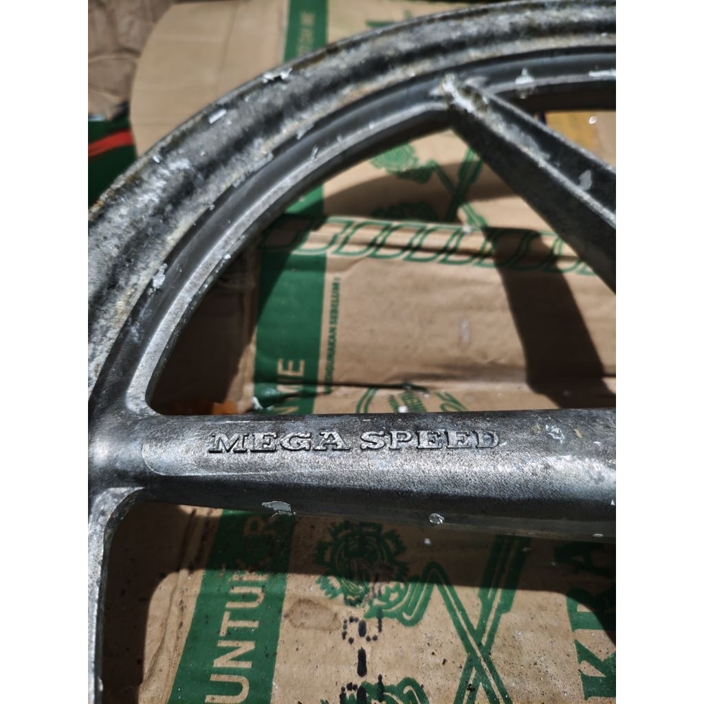 velg belakang daiichi alloy honda trombol kecil
