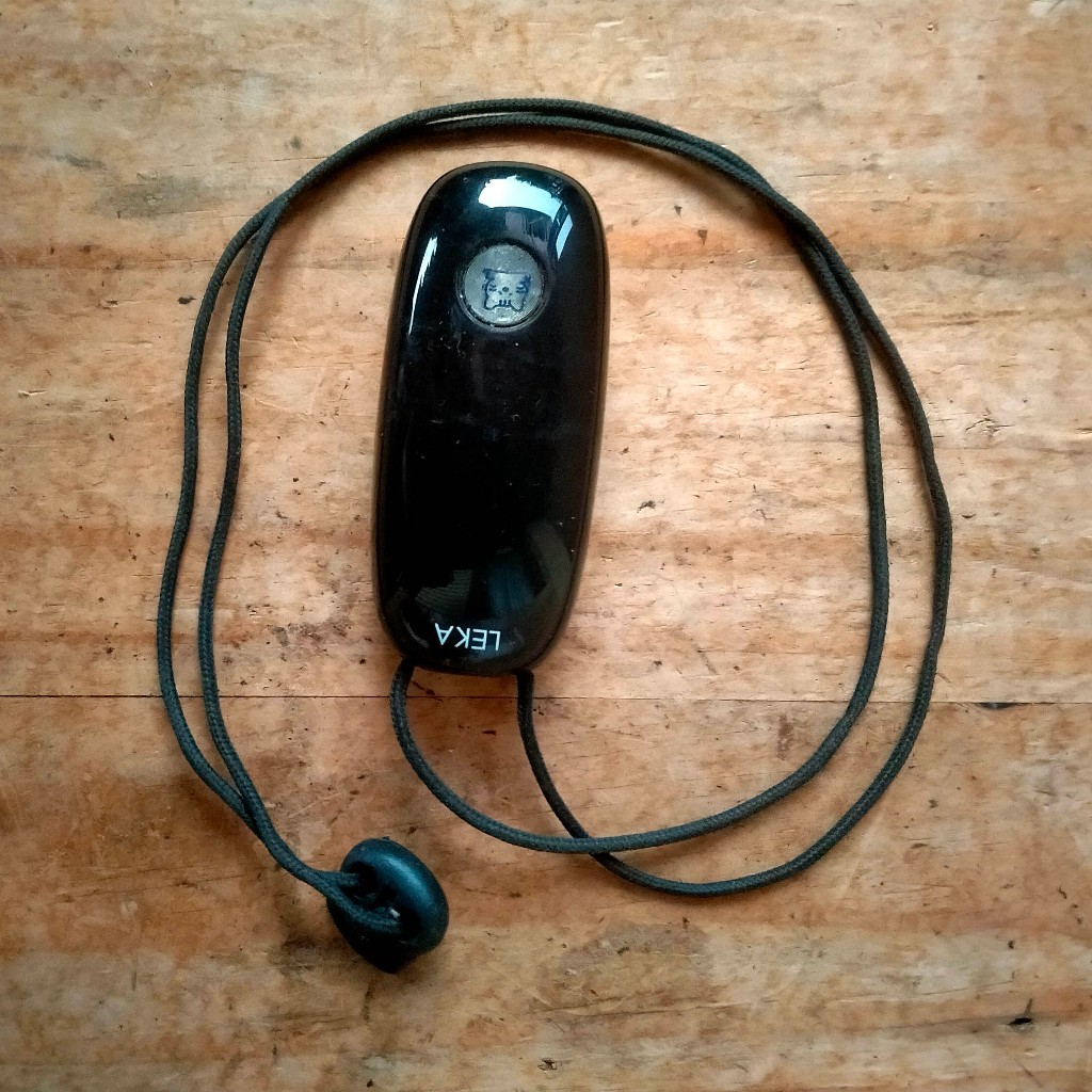 LEKA AP7220 Personal Ionizer