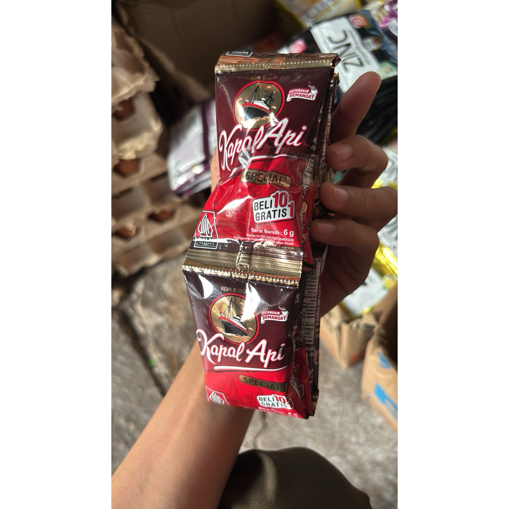 

kapal api mini spesial 10x6g renteng