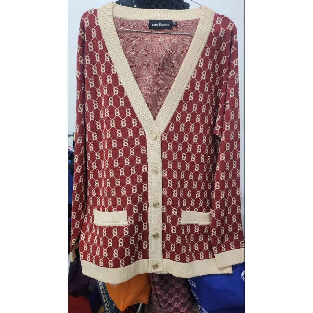 PL cardigan wanita Buttonscarves
