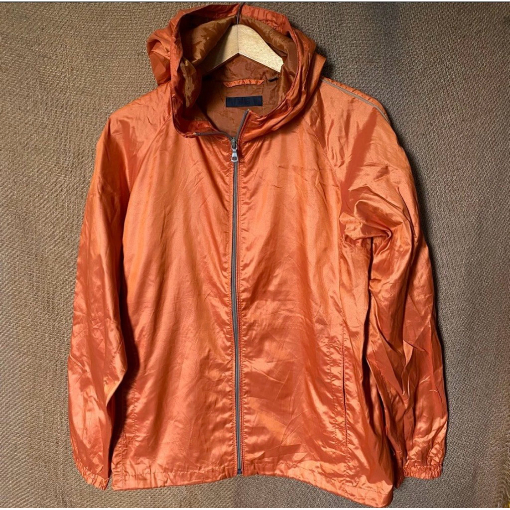 Uniqlo Sport Electric Orange Jacket Man
