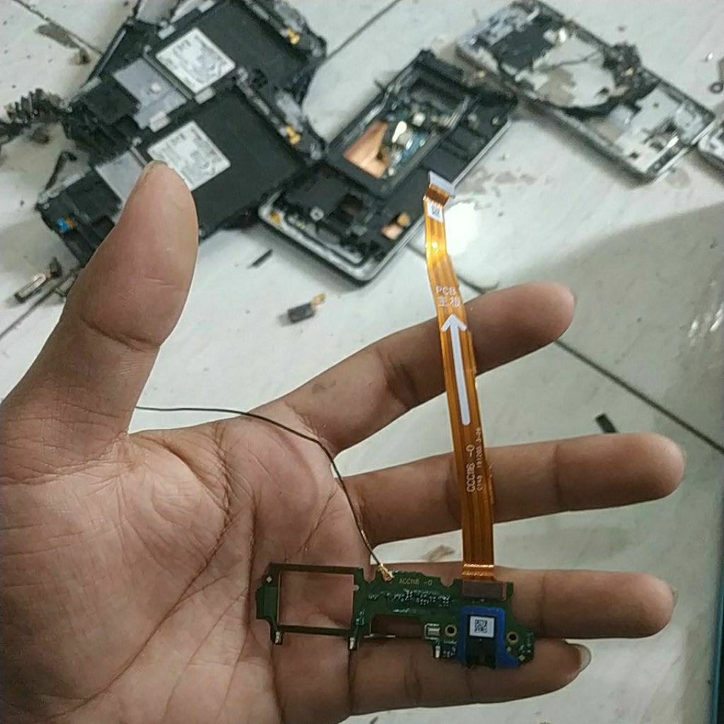 fleksibel board headset bekas Rino 3 pro,dapat sesuai gambar