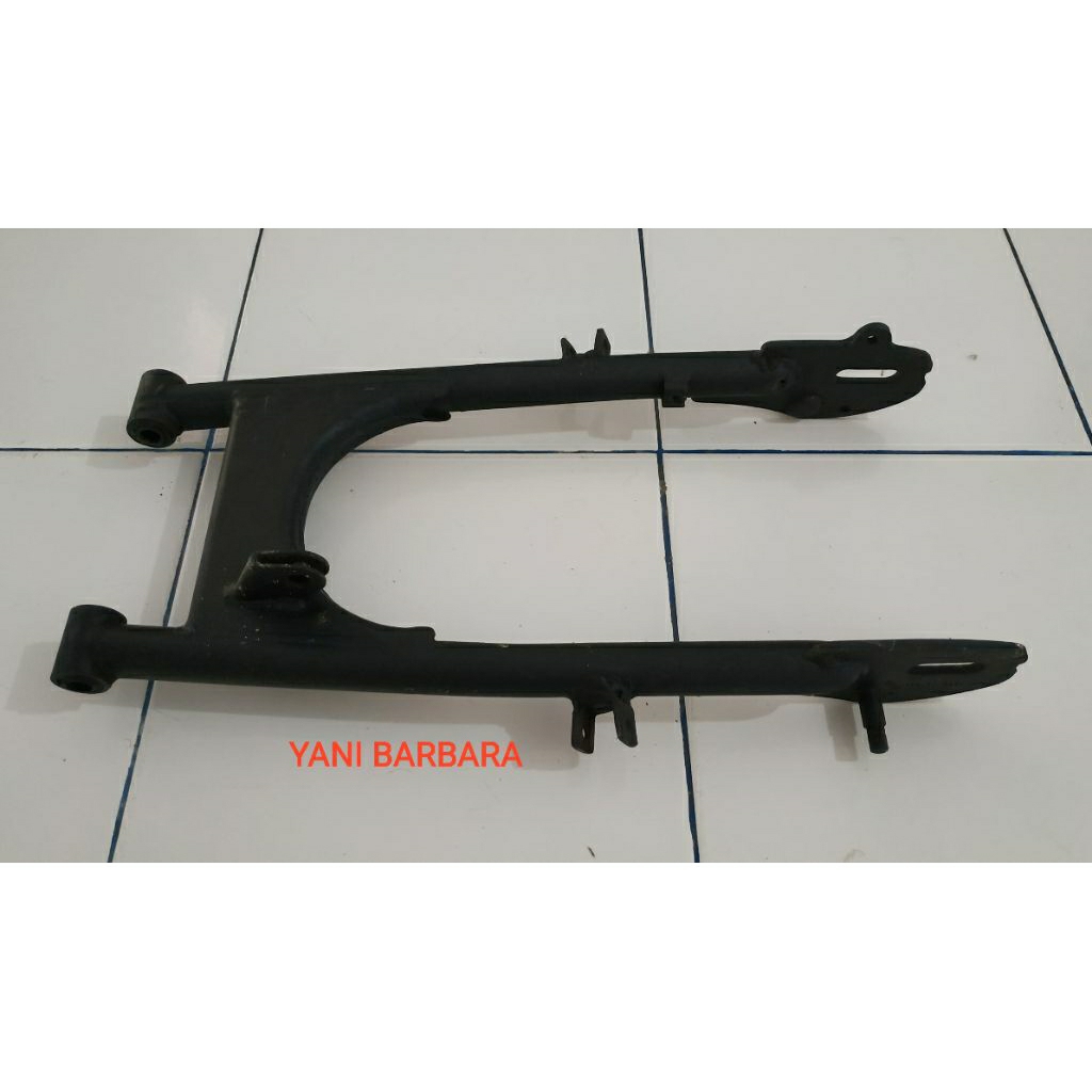 ARM SUZUKI GP100 GP125 TRS ORIGINAL SECOND