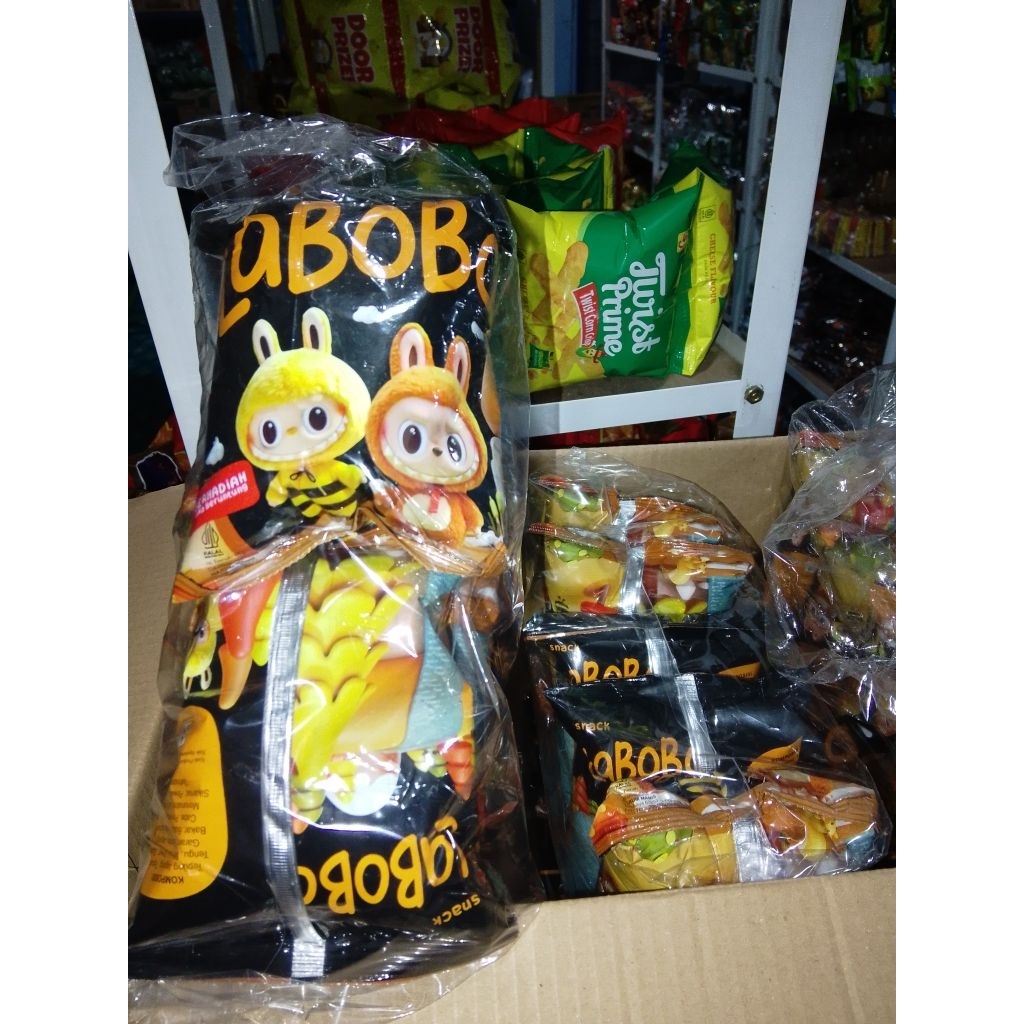

Snack viral berhadiah Labobo 1 renteng isi 10 pcs