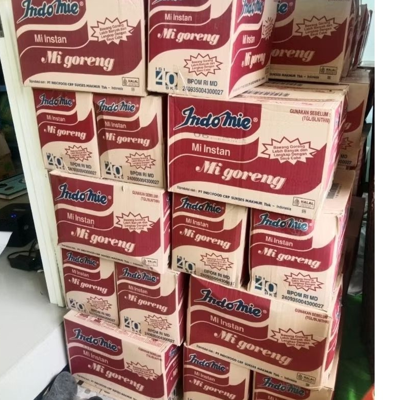 

Indomie Goreng 1 dus isi 40 pcs
