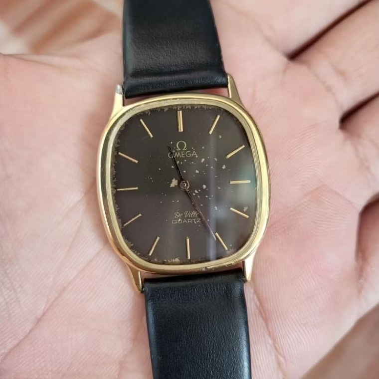 jam tangan Omega Deville Tank Quartz Original