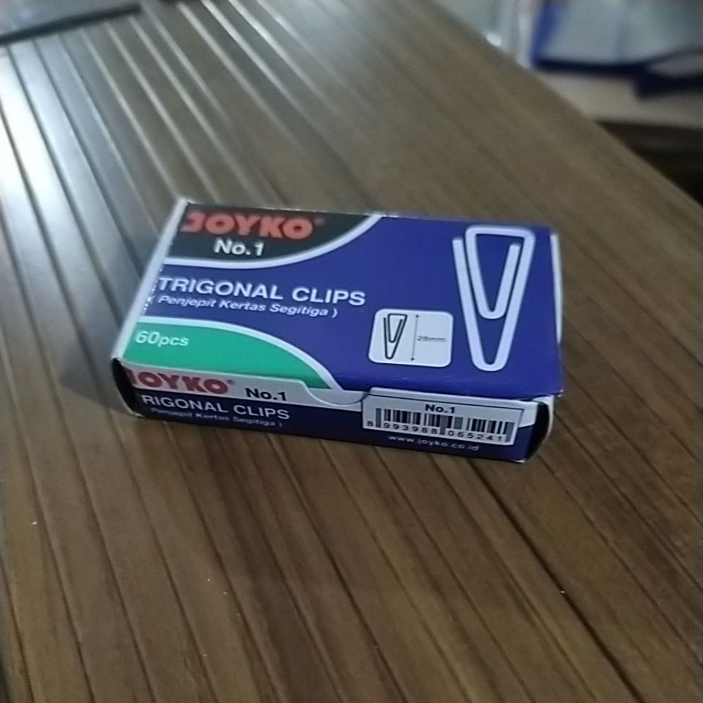 

trigonal clip / paper clip / klip joyko no 1