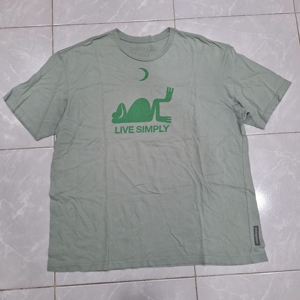 BAJU KAOS PATAGONIA