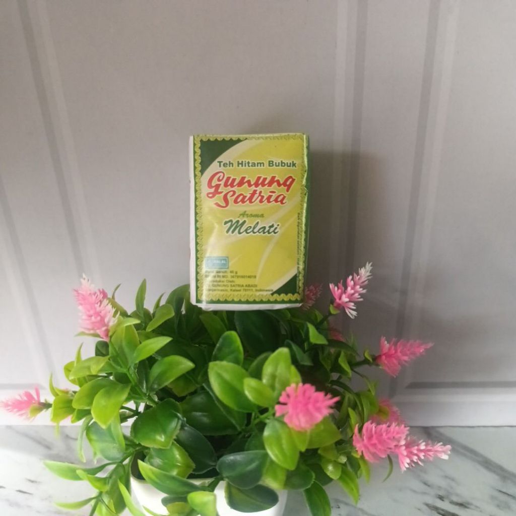

Teh Hitam Bubuk Gunung Satria Melati Khas Kalimantan 40gr