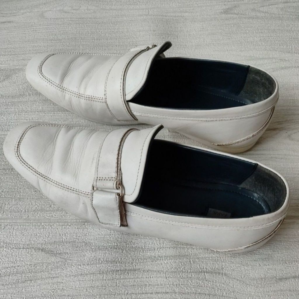 ZARA MAN COLLECTION SIZE 44 SEPATU FORMAL SEPATU KERJA ZARA PUTIH WHITE COLOUR