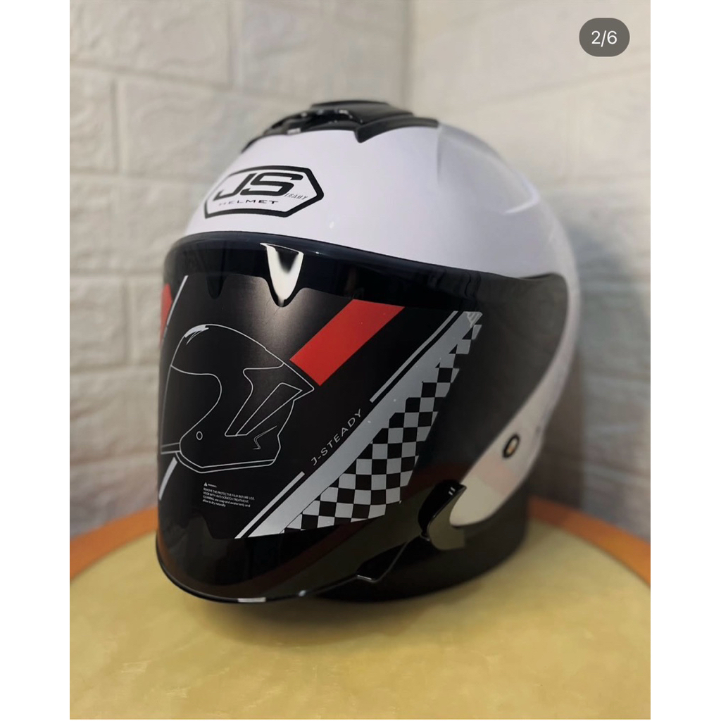 NEW JS ARMOUR SOLID WHITE SIZE L