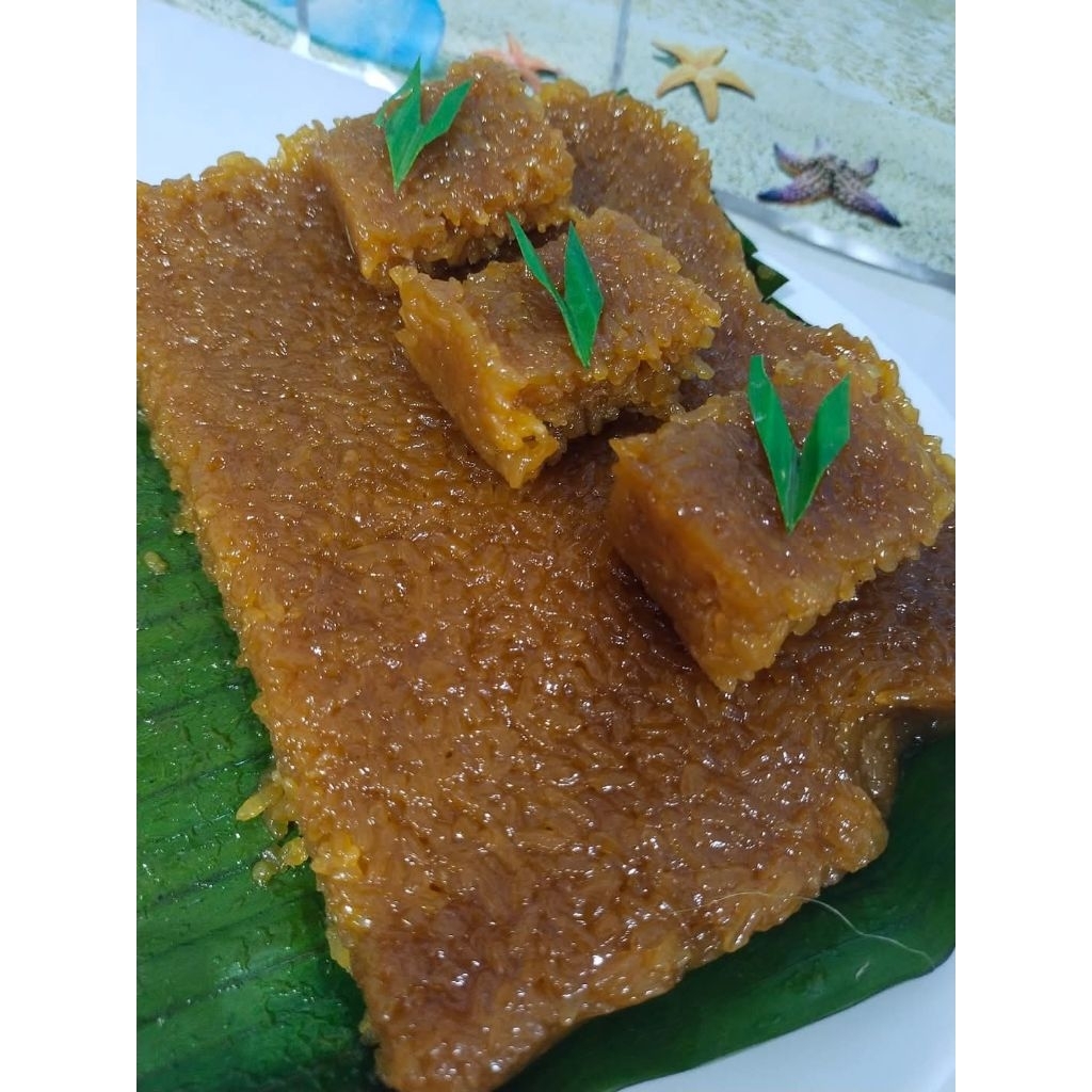 

Kue wajik ketan / kulajit kue khas, kalbar