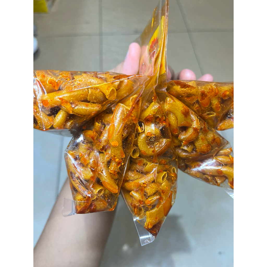 

MAKARONI BANTET/MAKARONI PEDAS