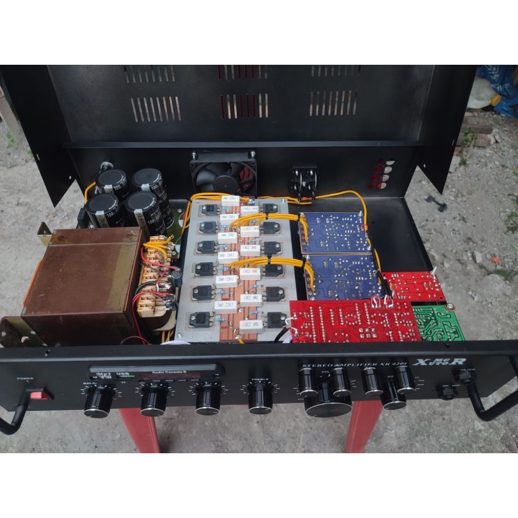 Power Amplifier Rakitan