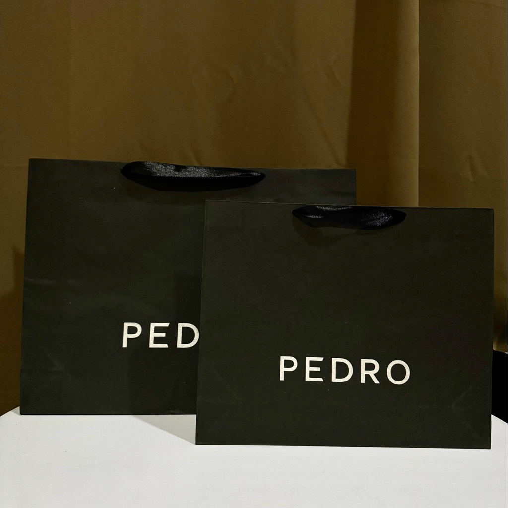 

Paper Bag PEDRO Paper Bag Pembungkus Kado