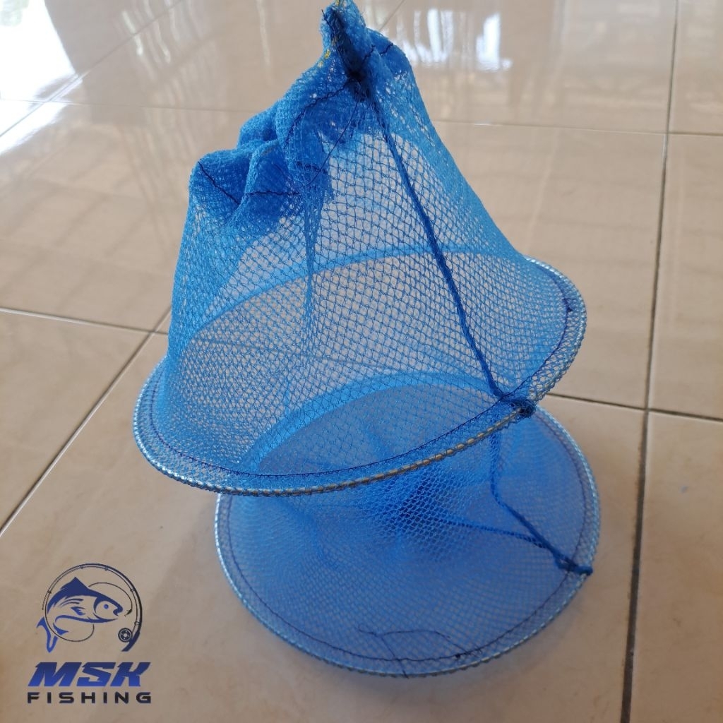Rajut tempat ikan nila jaring biru