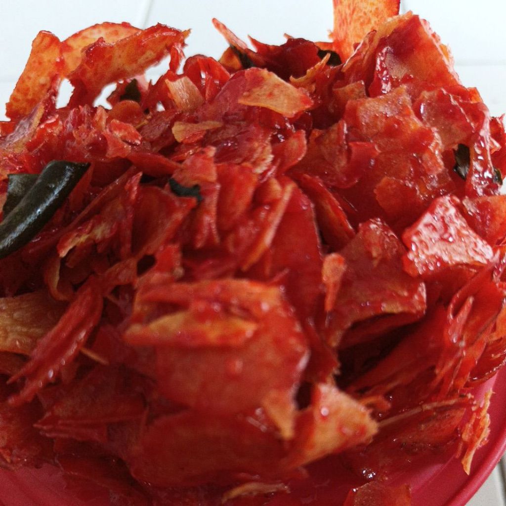 

keripik singkong rujak daun jeruk