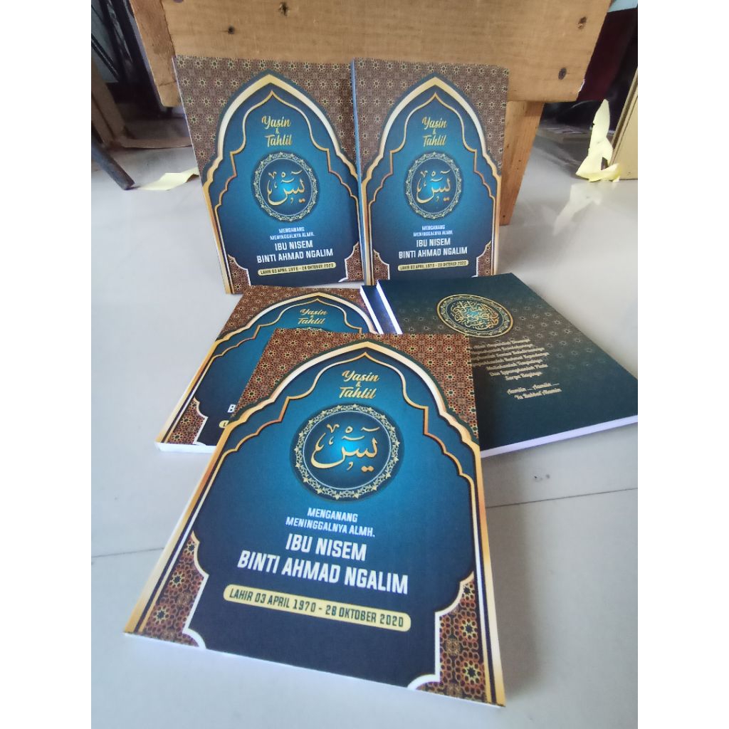 

BUKU YASIN CUSTOM COVER LAMINASI DOFF