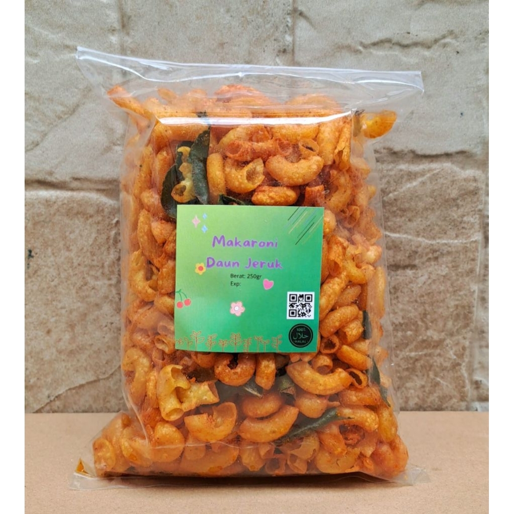 

Makaroni Pedas Daun Jeruk berat 250gr