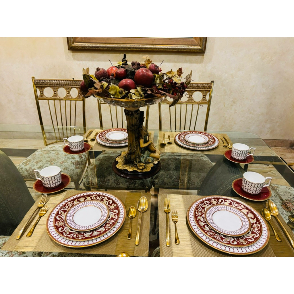 Dinner Set Wedgwood Renaissance Red Mewah Cantik Piring Makan Set