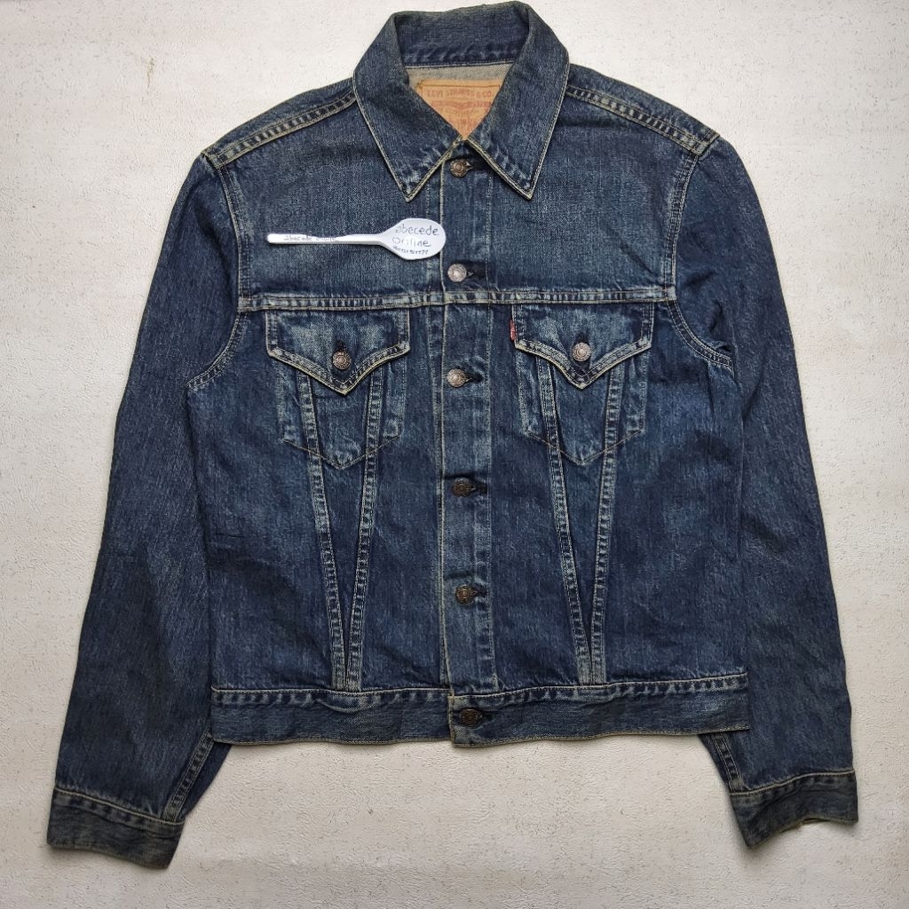 LEVIS big E 71557 vintage denim jacket size 40 MADE IN JAPAN
