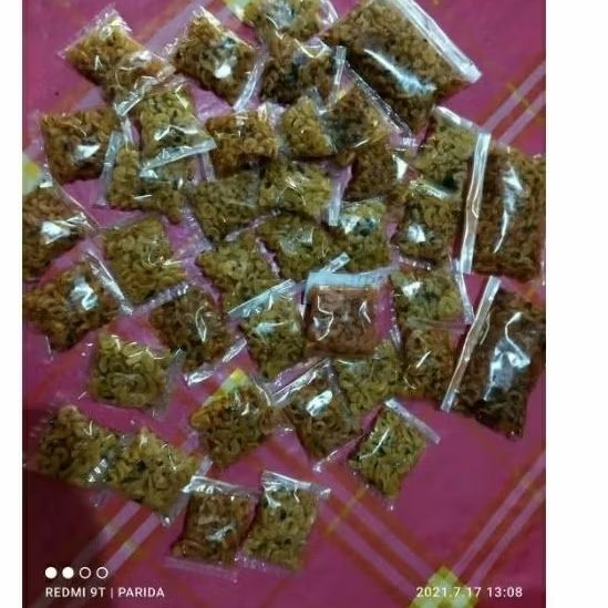 

makroni bantet kriuk