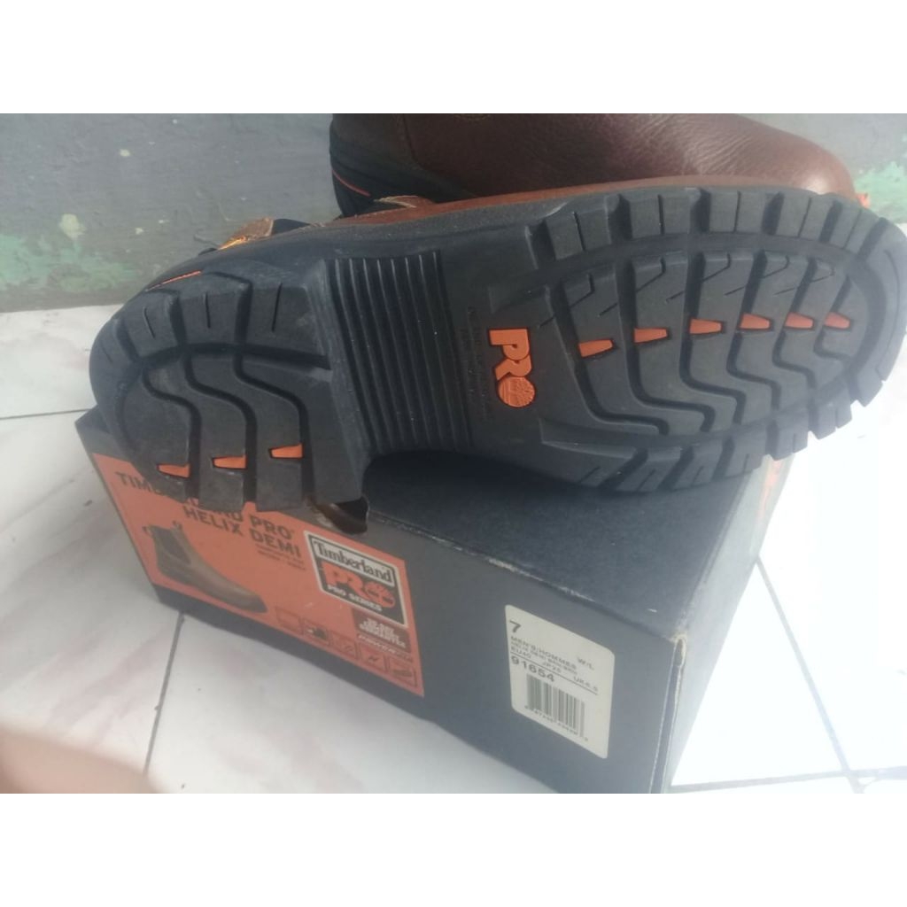 Sepatu safety timberland pro  no 7