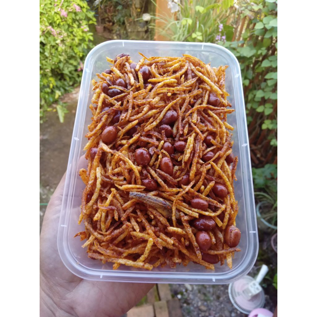 

Sambal kentang goreng(kentang mustofa)